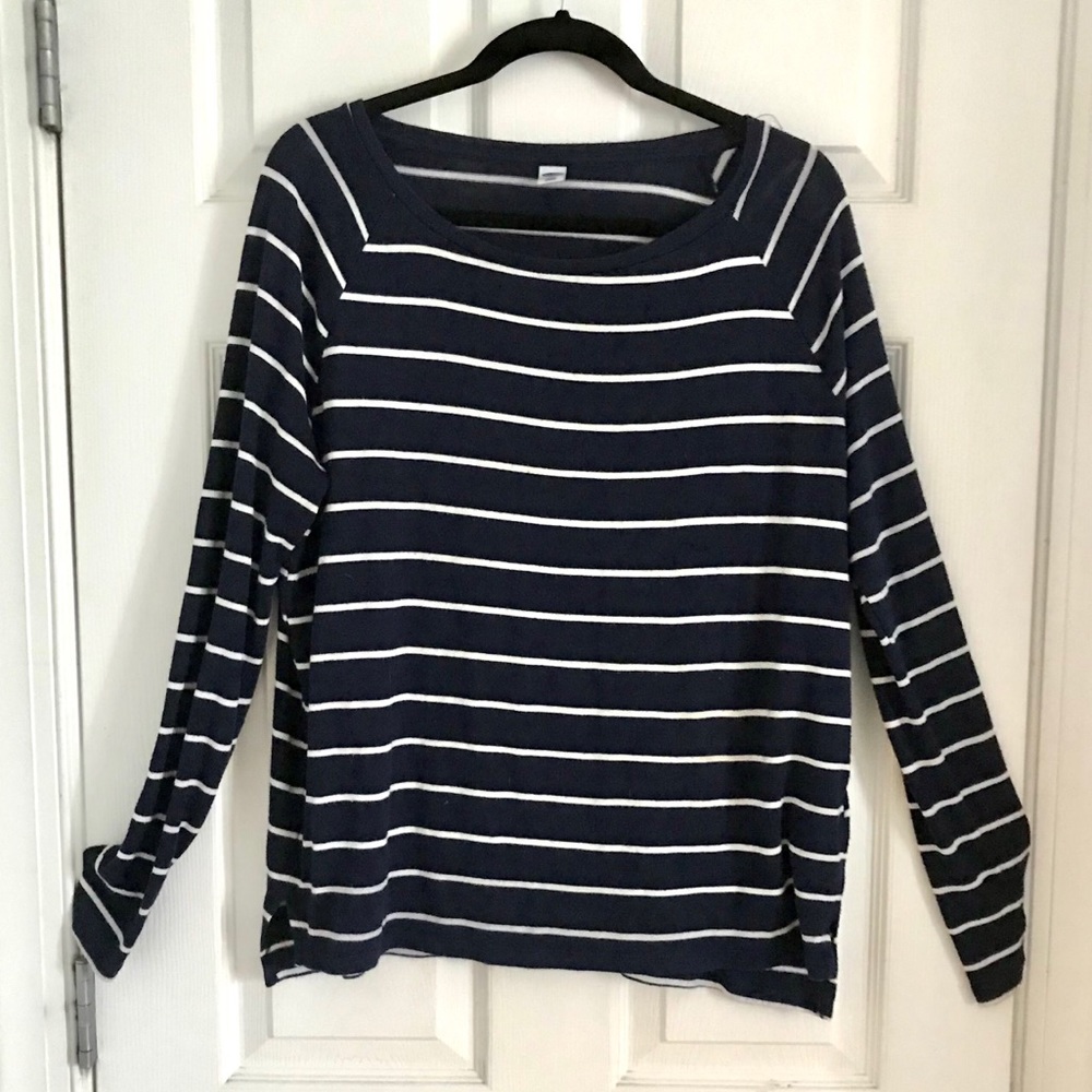 4/$10 Old Navy Sweater